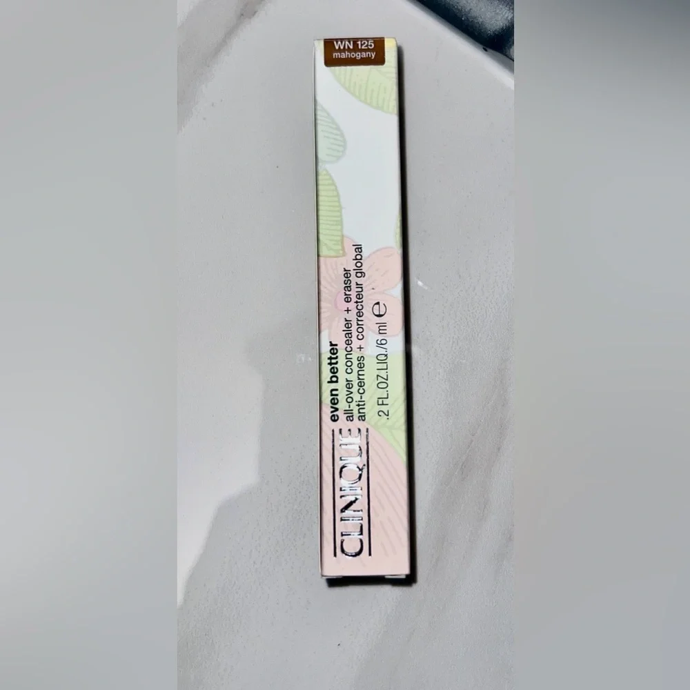 Clinique Even Better All Over Concealer + Eraser WN 125 mahogany